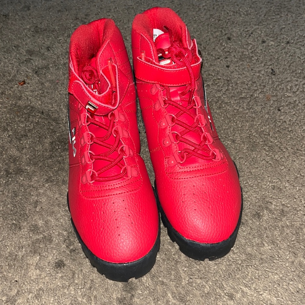 Red Filas for women size 10